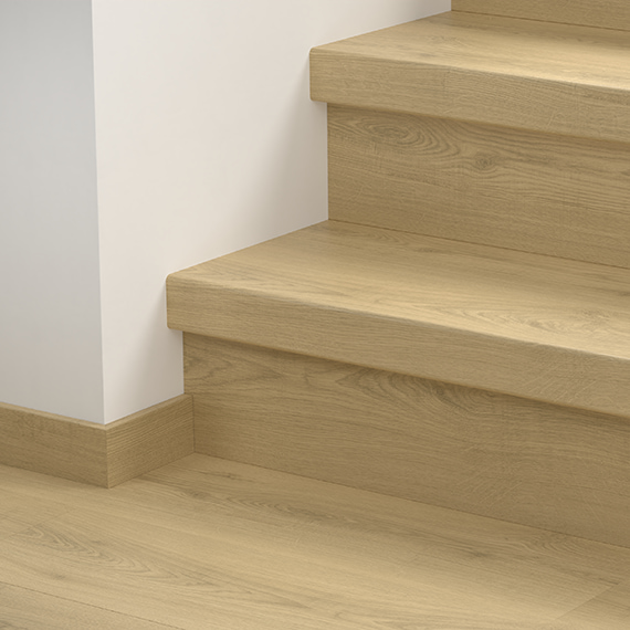 Installing laminate on stairs